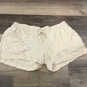 Women's Cream Shorts Old Navy sz Med